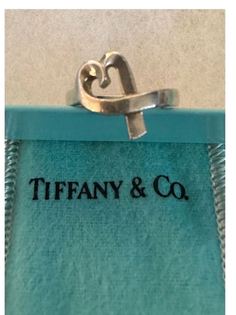Tiffany & Co. Silver Heart Ribbon Ring on Blue Pouch Elsa Peretti size 6